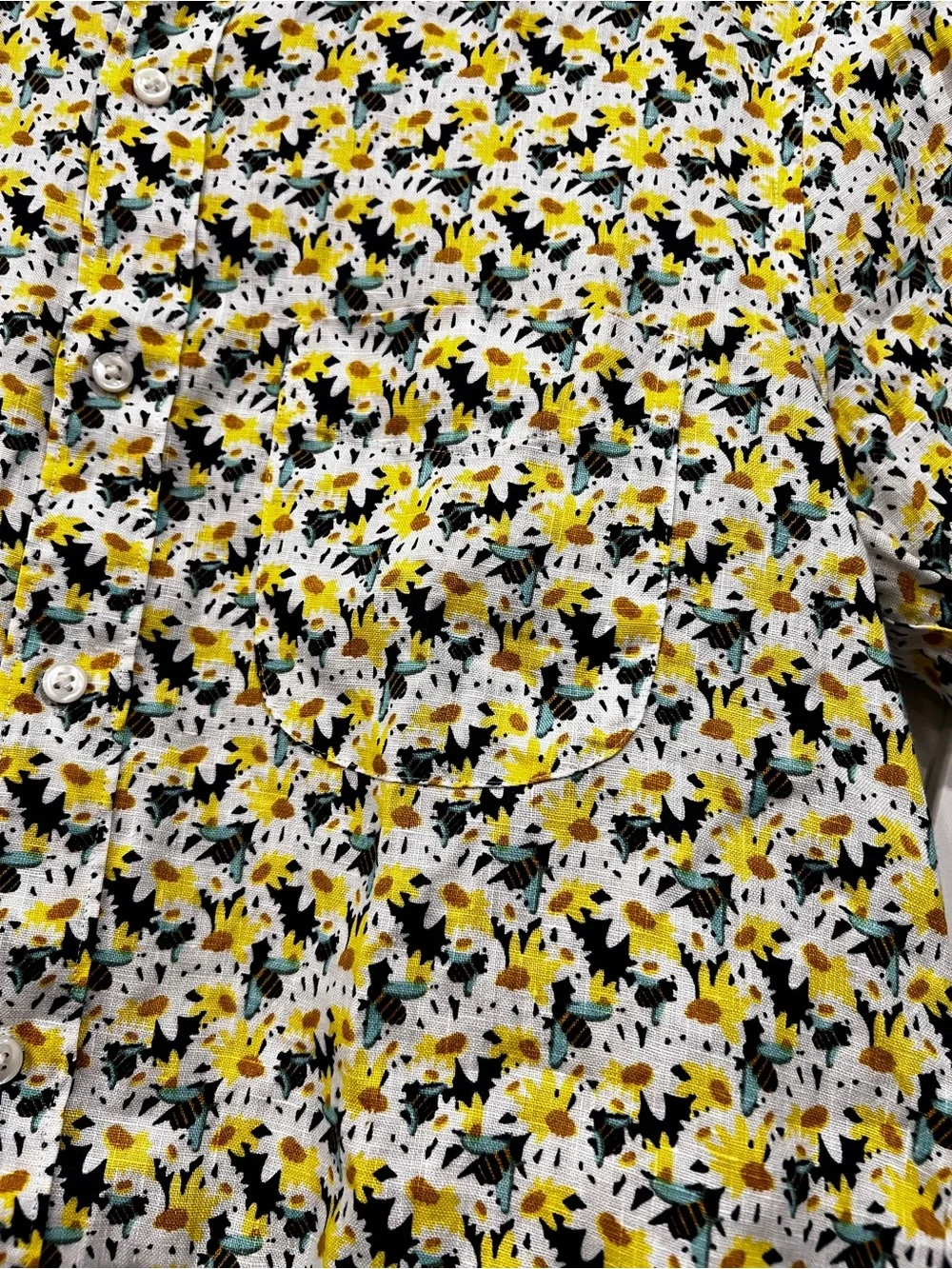 Men’s 100% Linen J.Crew Sunflower and Bee Short-Sleeve Button-up